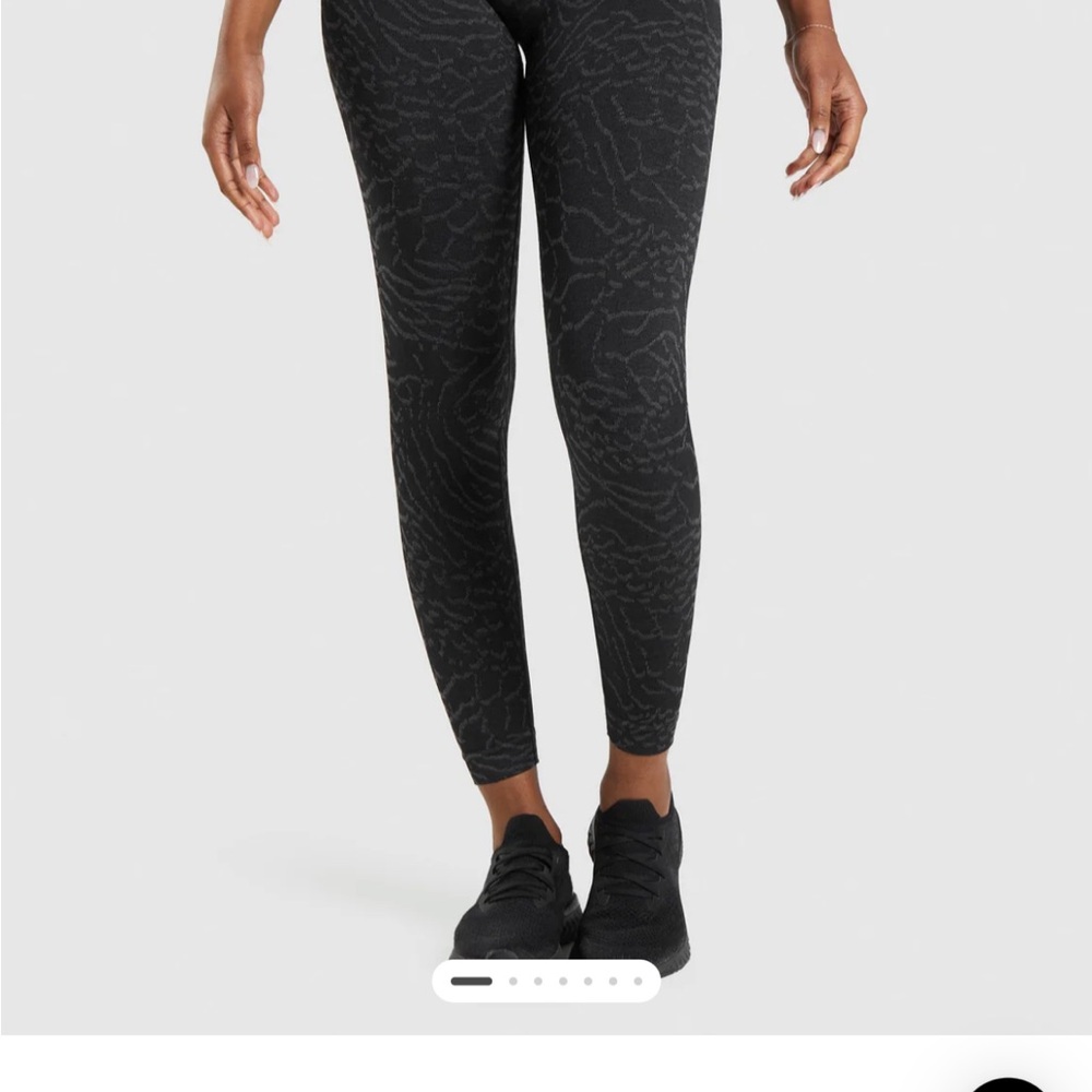 NWOT Gymshark Adapt Animal Seamless Leggings. SOLD OUT ONLINE